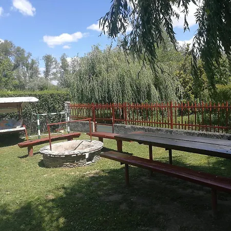 Imád-lak Casa vacanze *